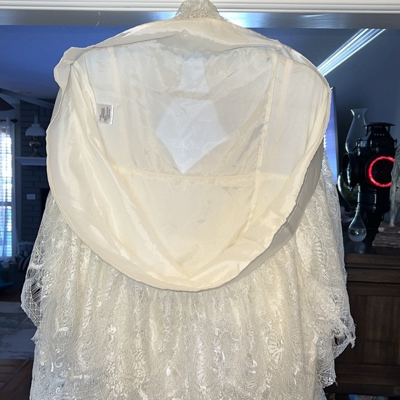 Valerie Tolosa White Lace Tierd Lace Floral Fairy Wedding Cottage Maxi Dress - Picture 9 of 12